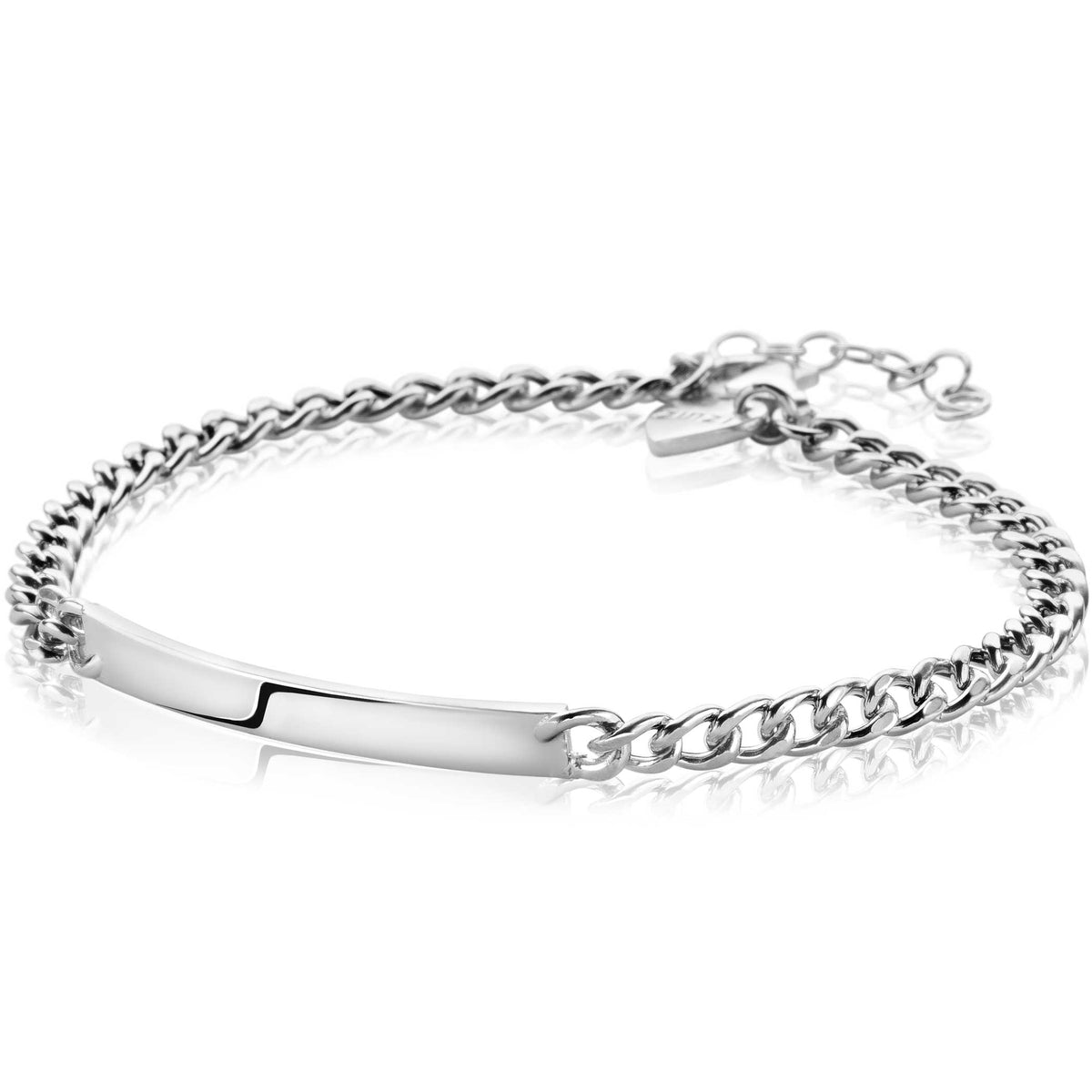 Zilveren armband met een schakelontwerp en een rechte, glanzende plaat.
