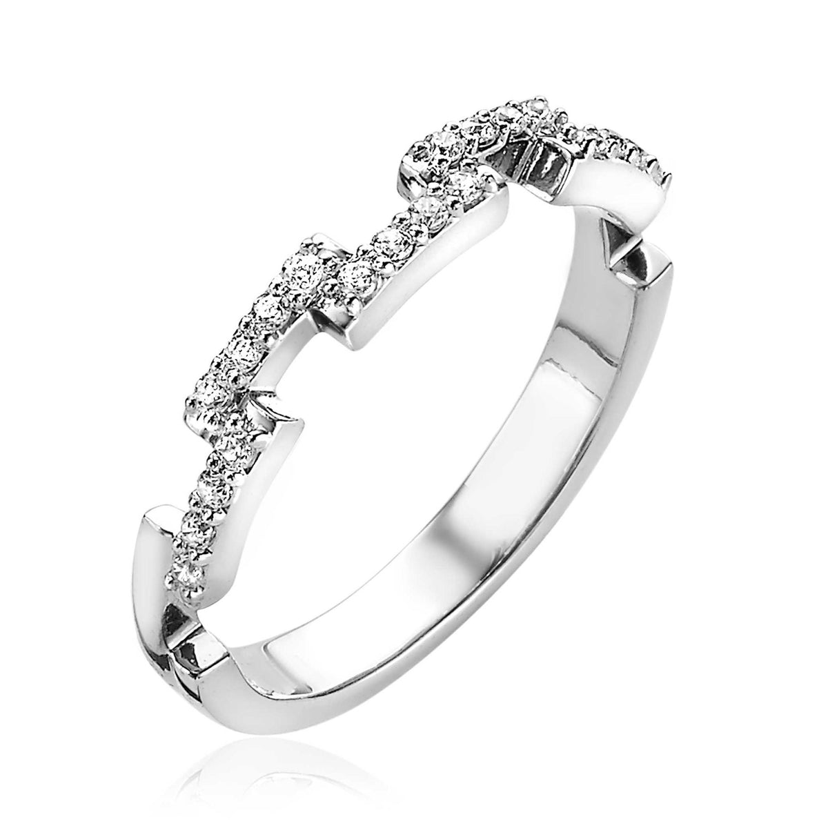 Zilveren ring met een moderne, geometrische vorm en sprankelende zirconia steentjes.