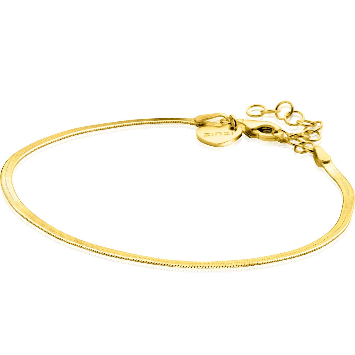 Gouden armband met een gladde, glanzende afwerking en een karabijnsluiting.