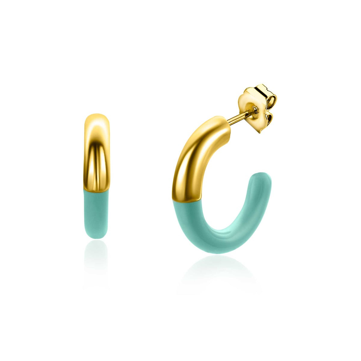 Gouden oorbellen met een turquoise kunststof accent en een glanzende afwerking.